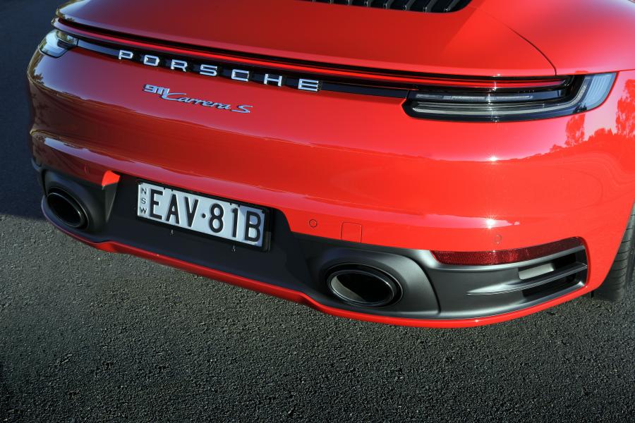 Детали экстерьера Porsche 911 Carrera S (992) 2019 года  (AU) (фото 23 из 40)
